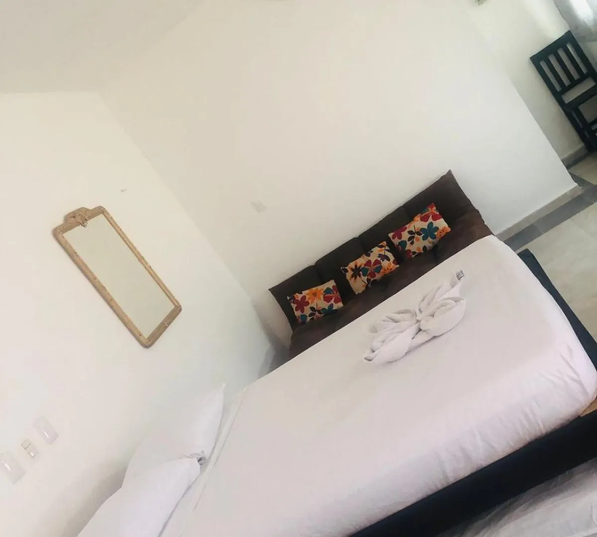 Easy Hotel Playa del Carmen 4*,